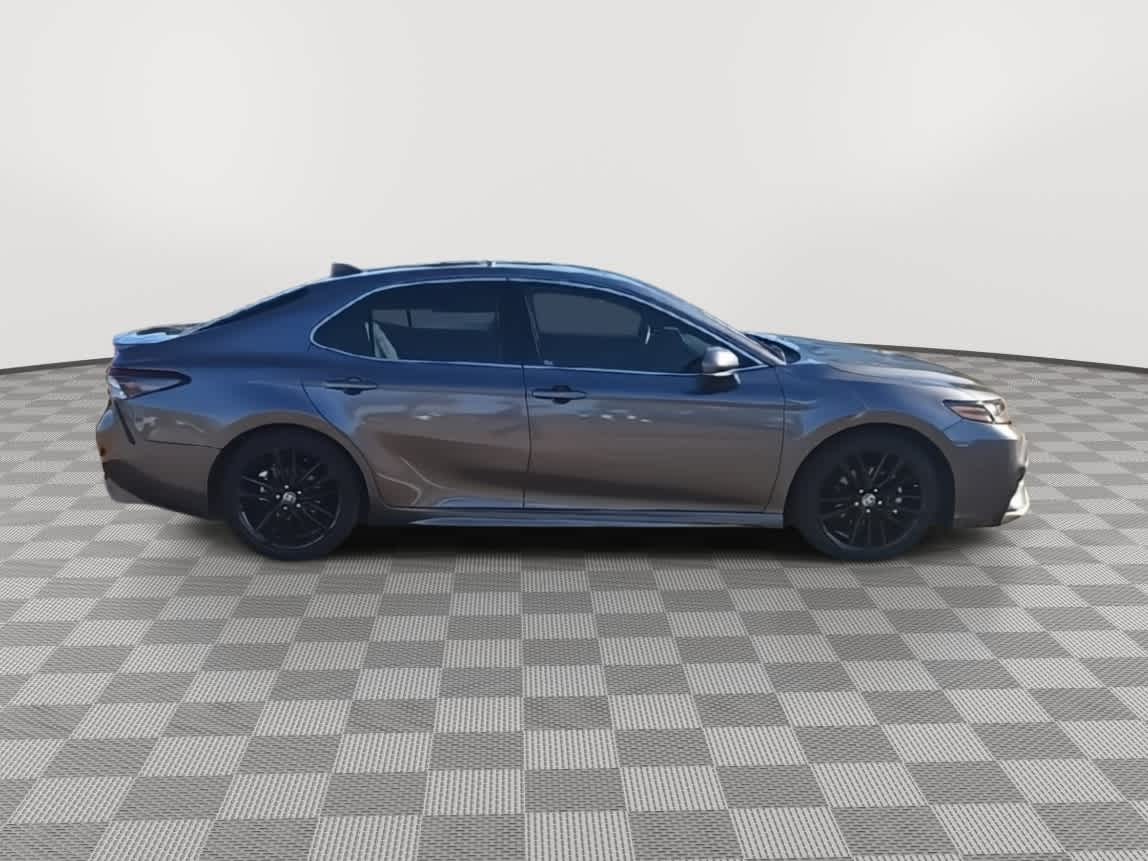 Thumbnail: 2022 Toyota Camry - 9