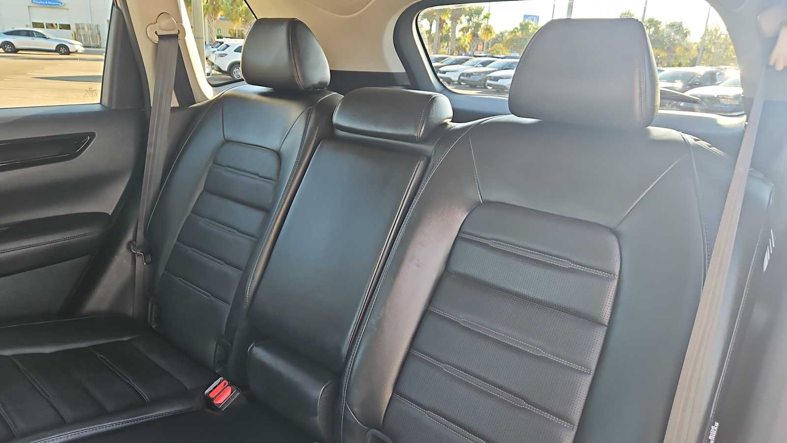 Thumbnail: 2023 Honda CR-V - 25