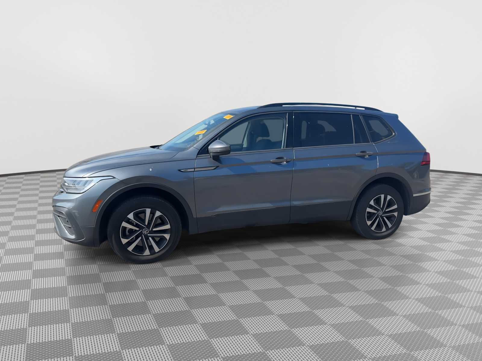 2022 Volkswagen Tiguan S photo 4