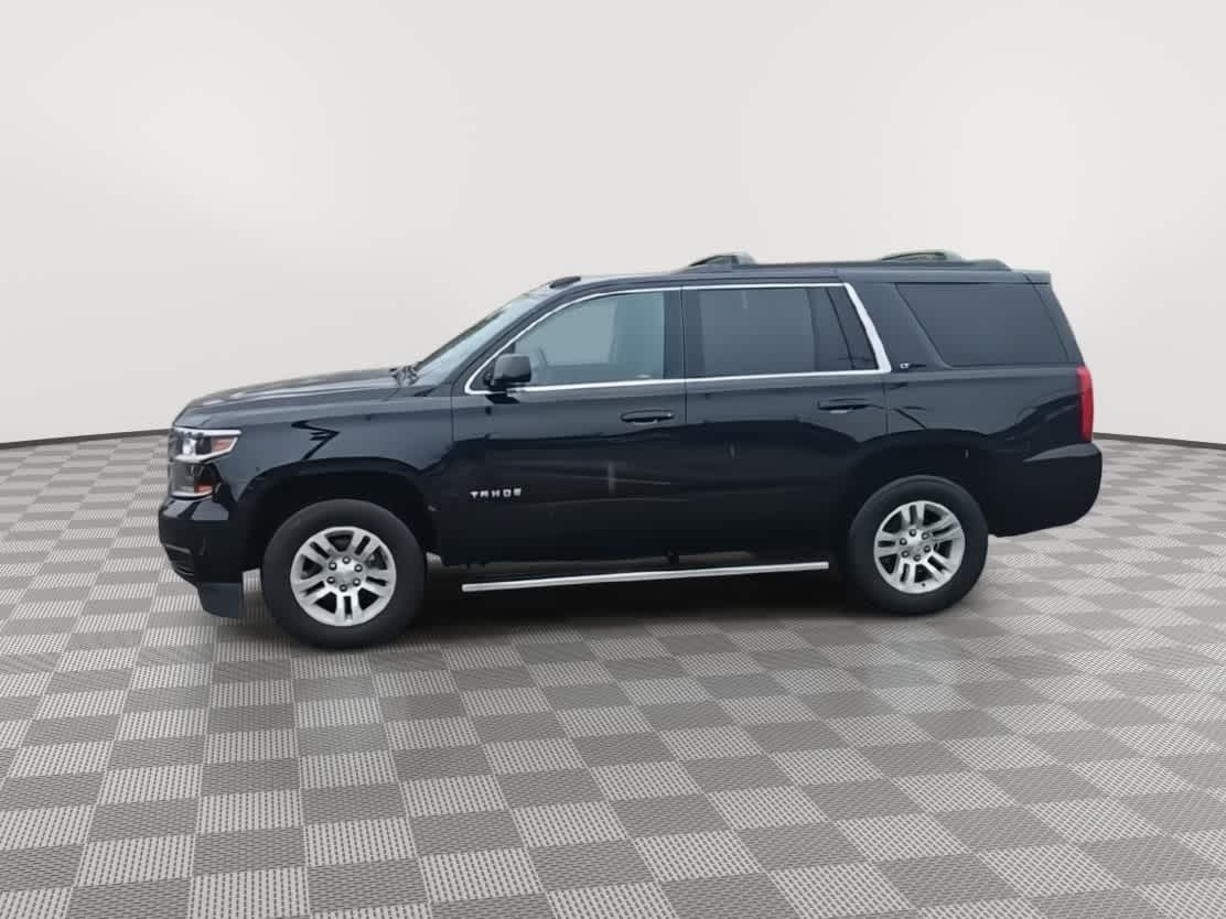 Thumbnail: 2019 Chevrolet Tahoe - 4