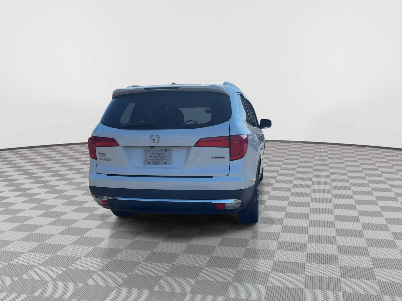 Thumbnail: 2016 Honda Pilot - 7