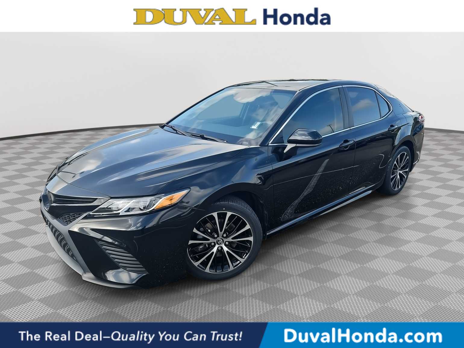 2020 Toyota Camry SE -
                  Jacksonville, FL