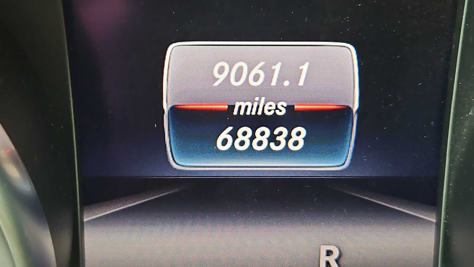 Thumbnail: 2016 Mercedes-Benz GLE - 10