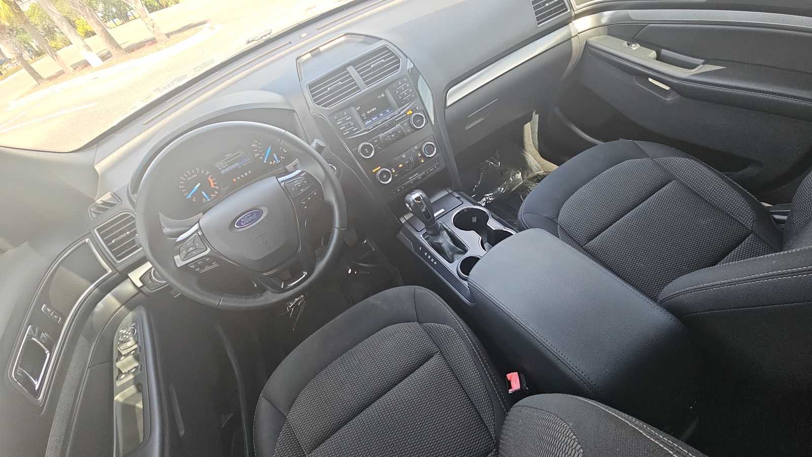 Thumbnail: 2019 Ford Explorer - 21