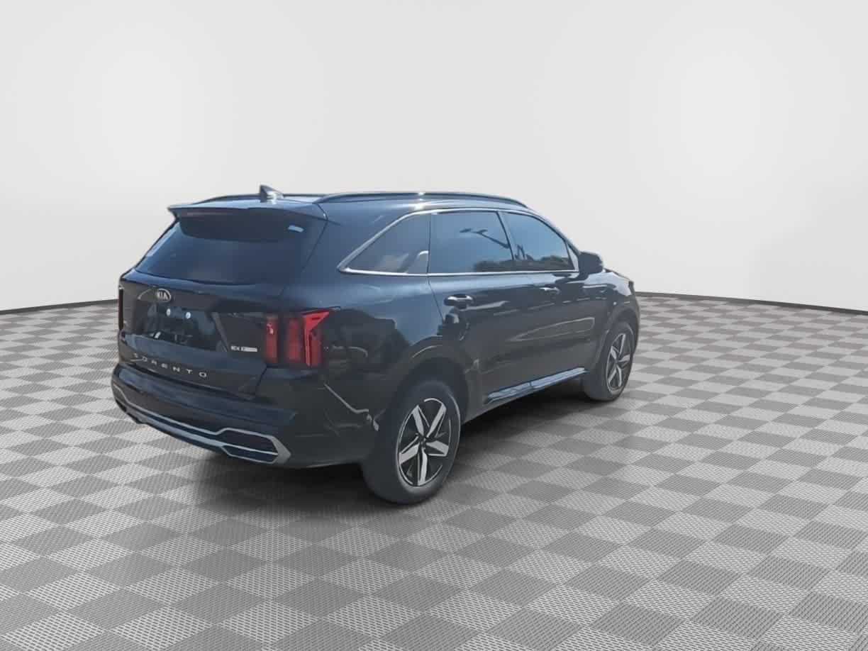 Thumbnail: 2021 Kia Sorento - 8