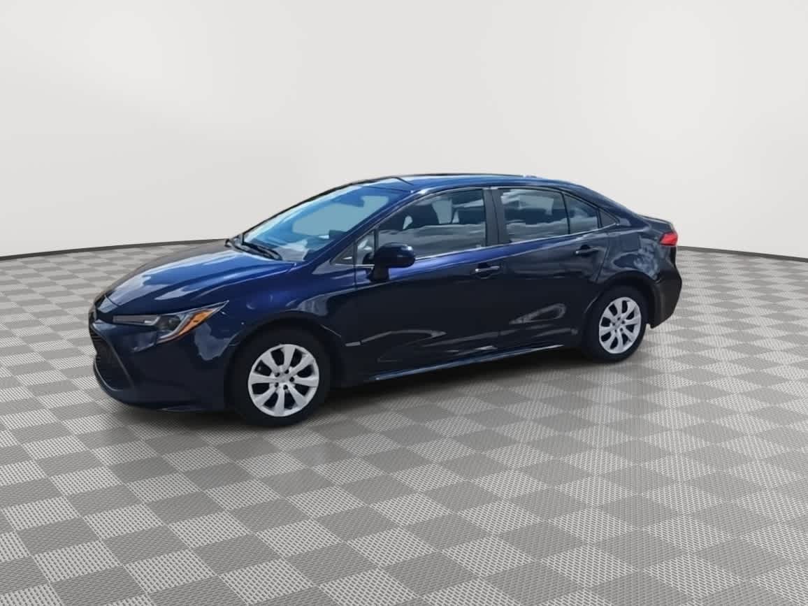 Thumbnail: 2022 Toyota Corolla - 4
