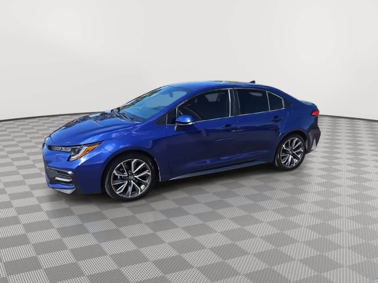 Thumbnail: 2021 Toyota Corolla - 4