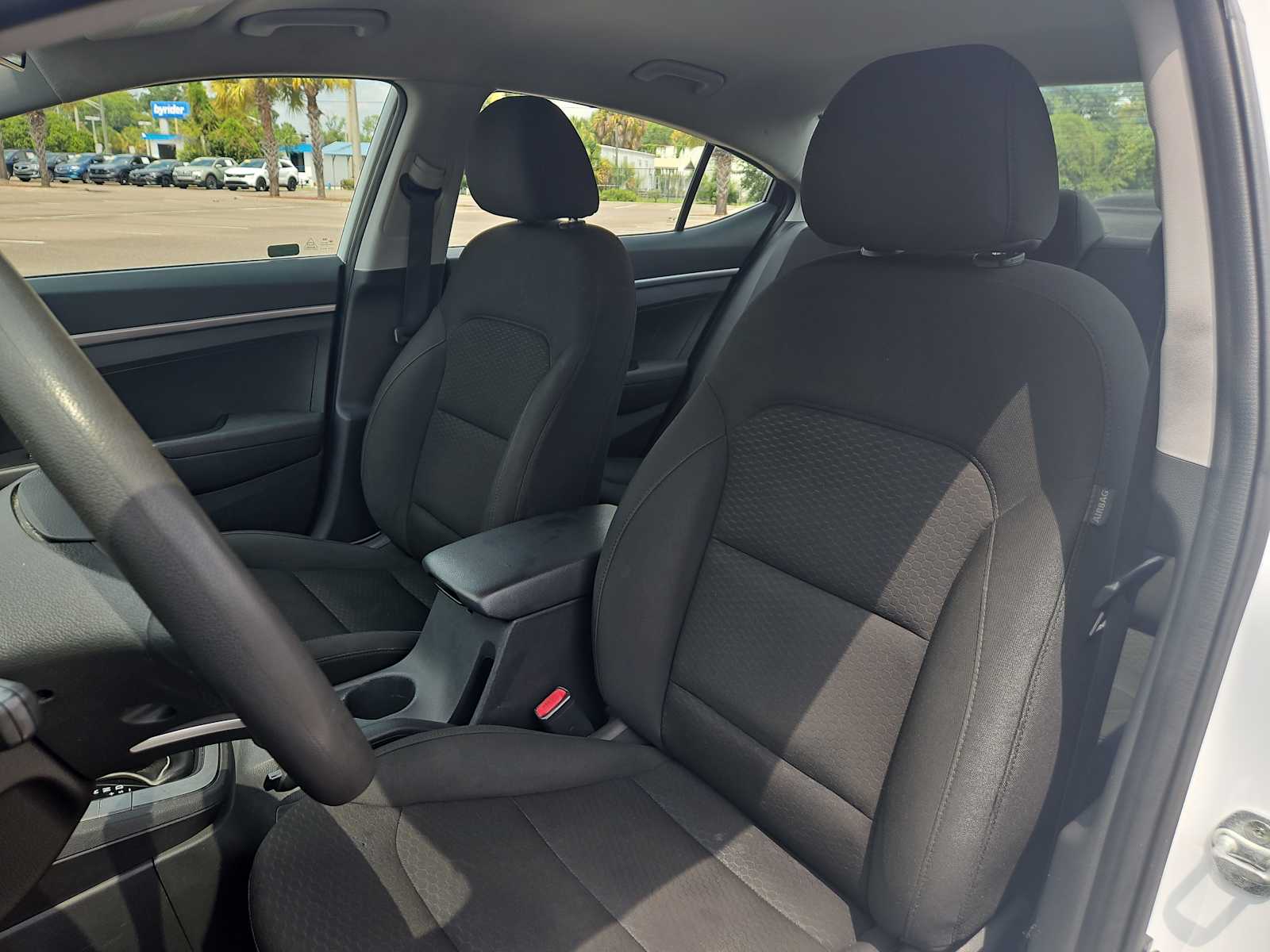 Thumbnail: 2020 Hyundai Elantra - 13