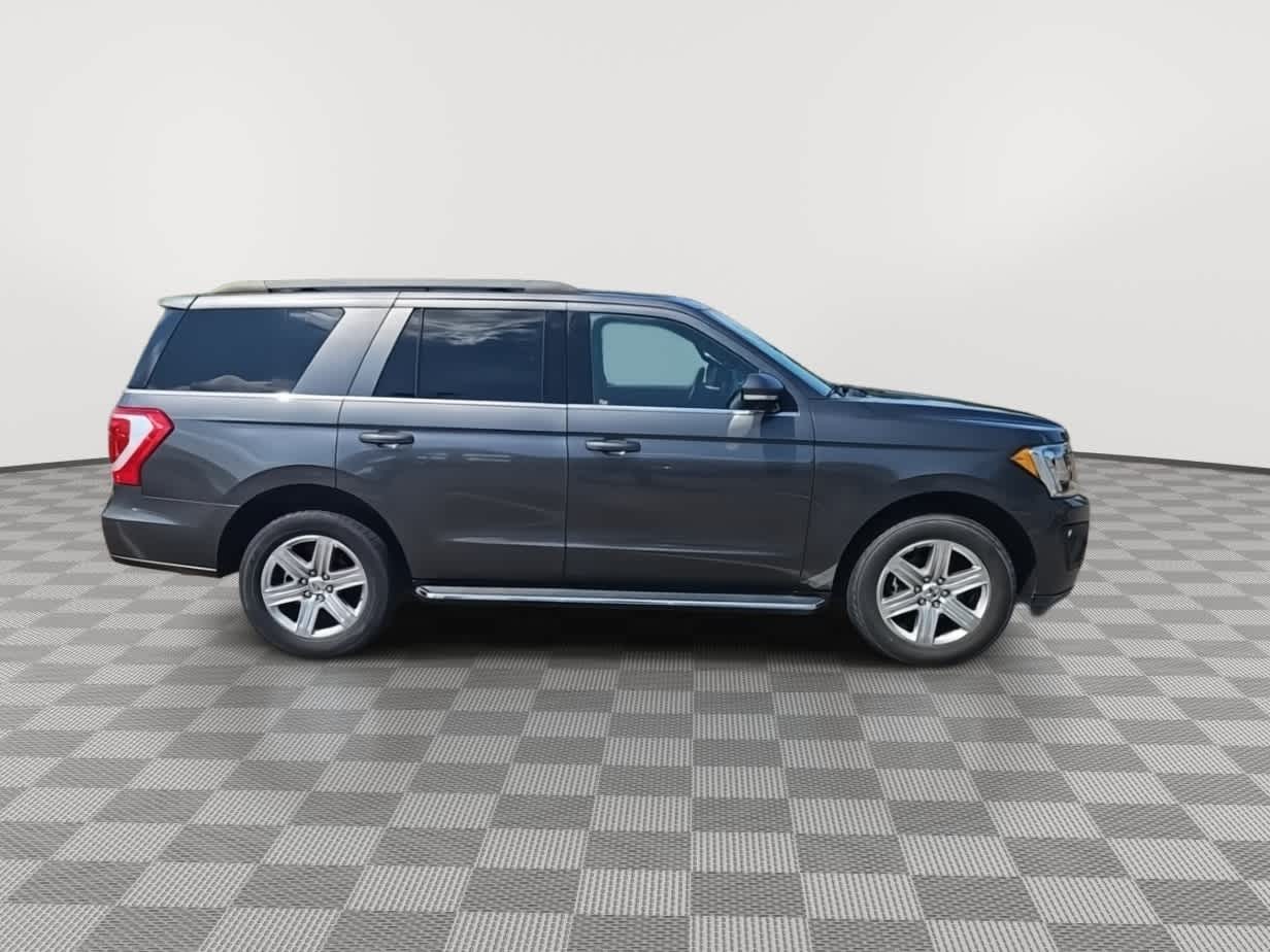 Thumbnail: 2020 Ford Expedition - 9