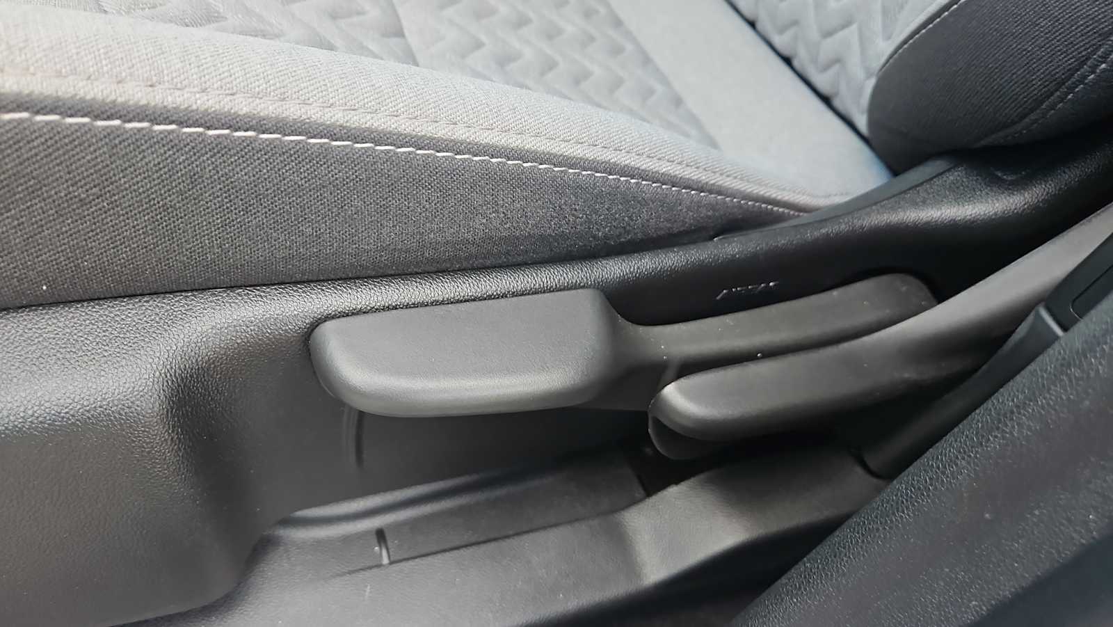 Thumbnail: 2023 Chevrolet Equinox - 14