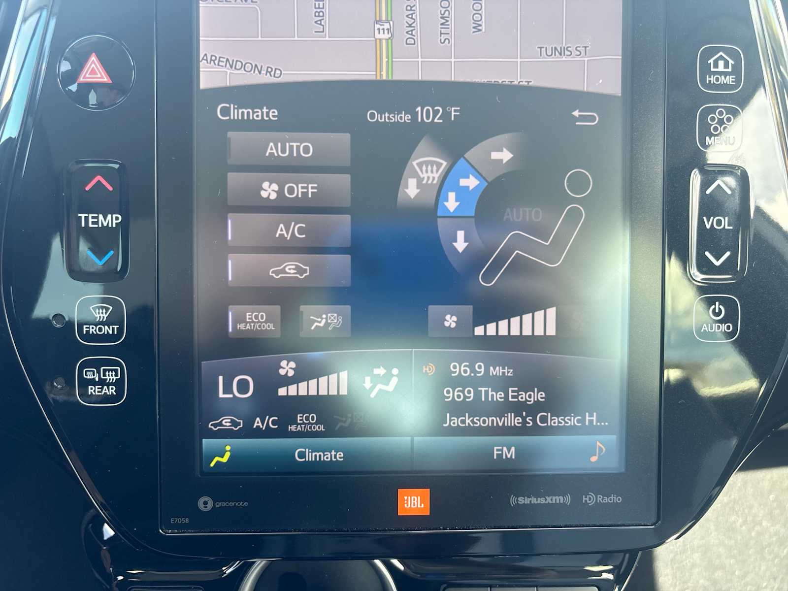 Thumbnail: 2020 Toyota Prius Prime - 15