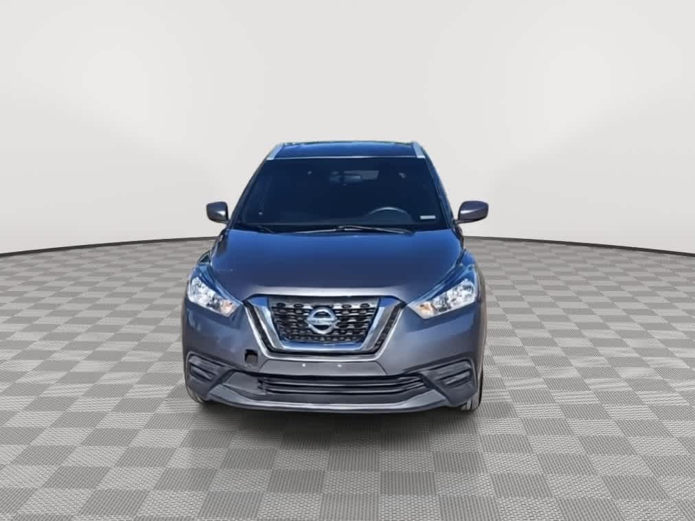 Thumbnail: 2019 Nissan Kicks - 3