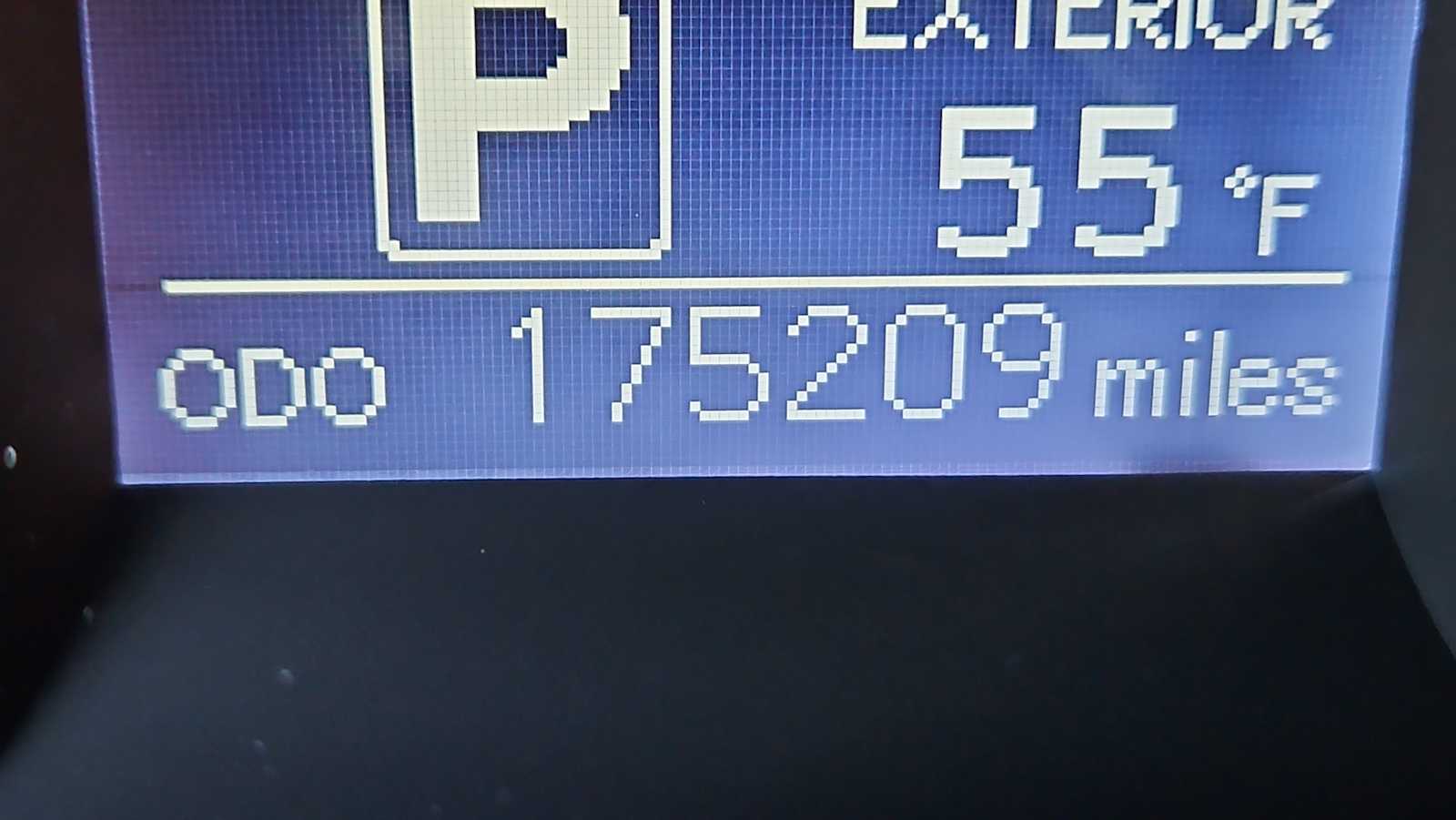 Thumbnail: 2017 Toyota Sienna - 10