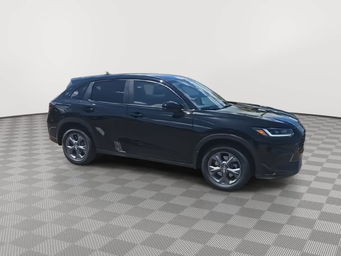 Thumbnail: 2026 Honda HR-V - 2