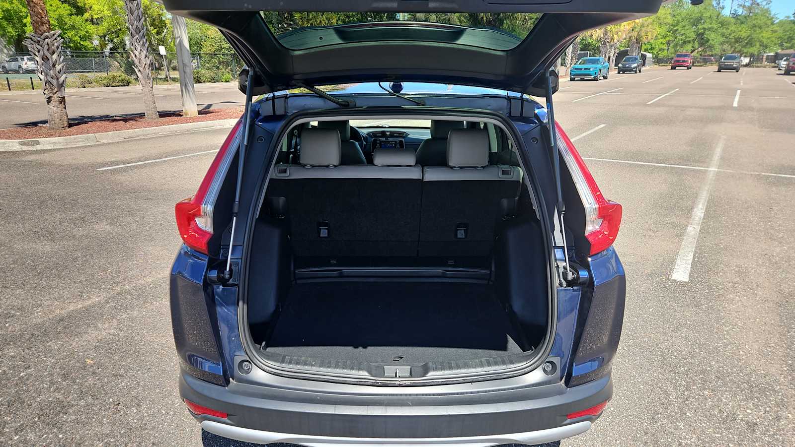 Thumbnail: 2018 Honda CR-V - 19