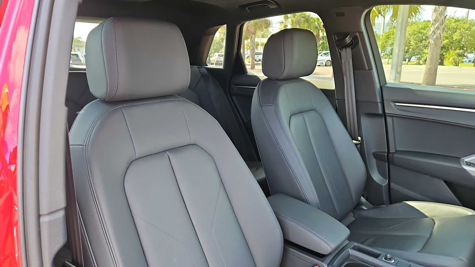 Thumbnail: 2022 Audi Q3 - 26