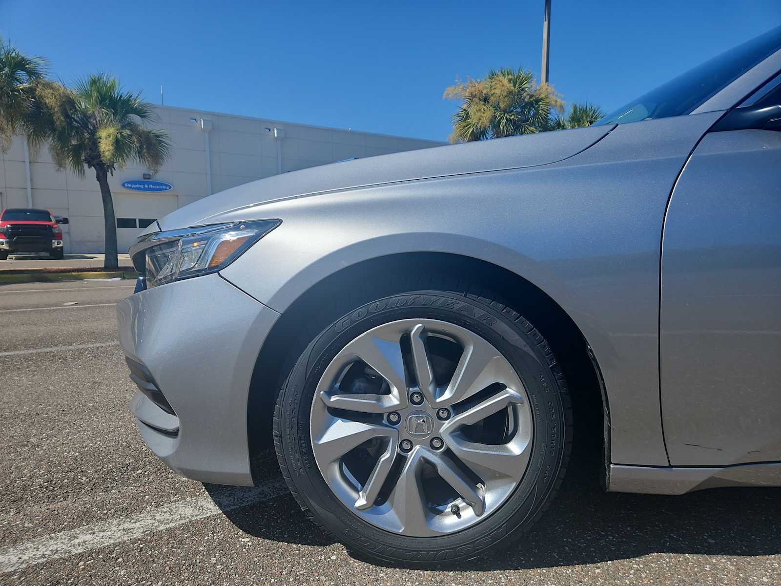 Thumbnail: 2020 Honda Accord - 18
