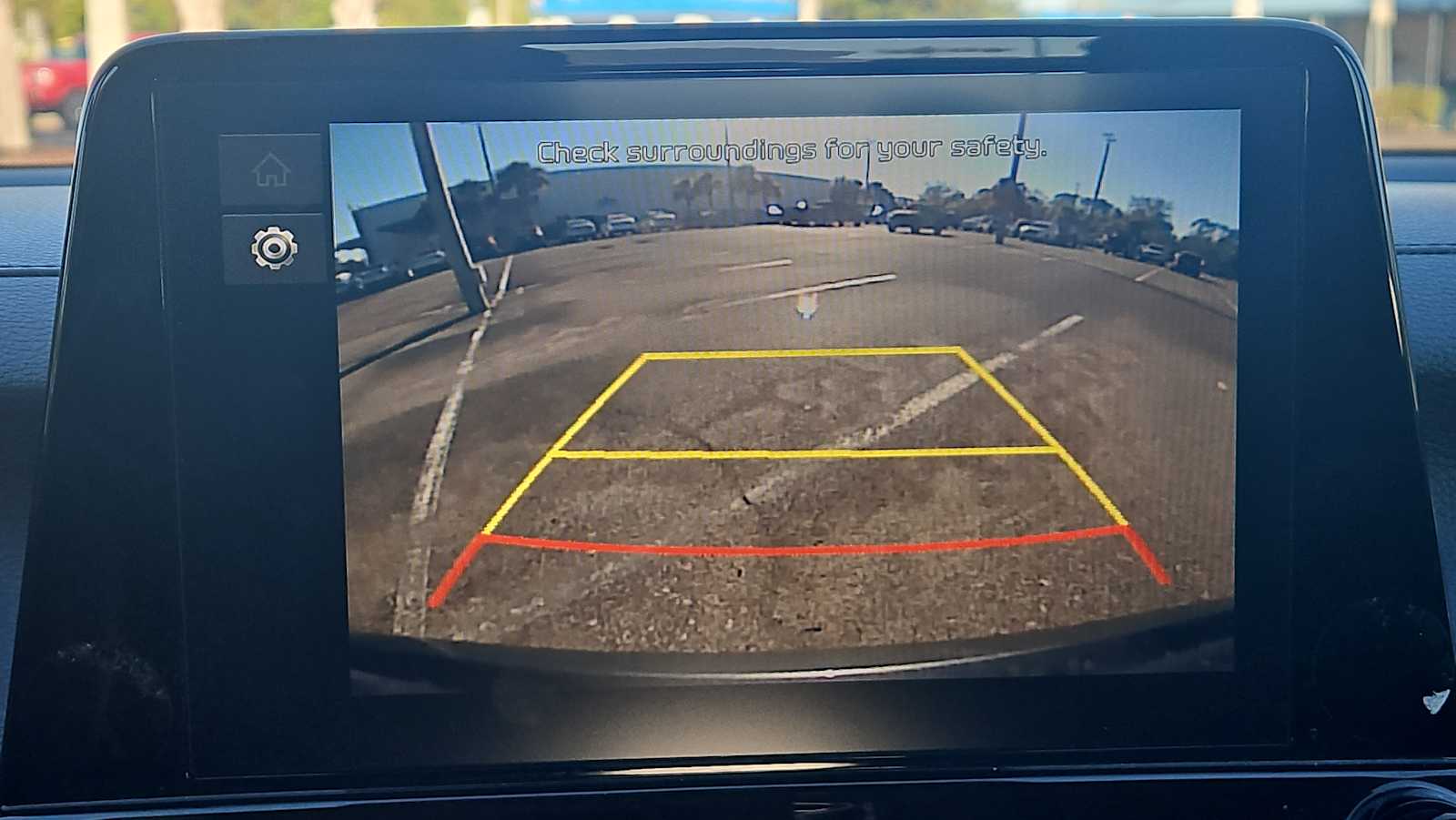 Thumbnail: 2023 Kia Forte - 23