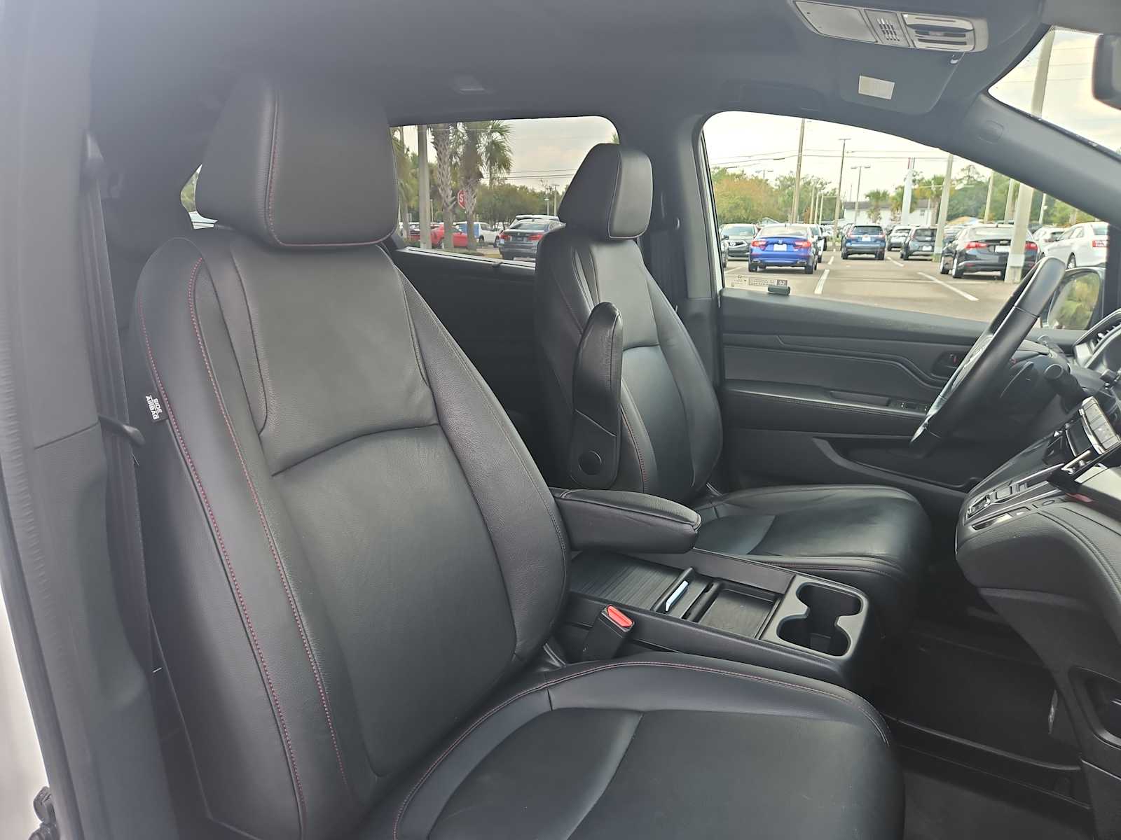Thumbnail: 2023 Honda Odyssey - 27