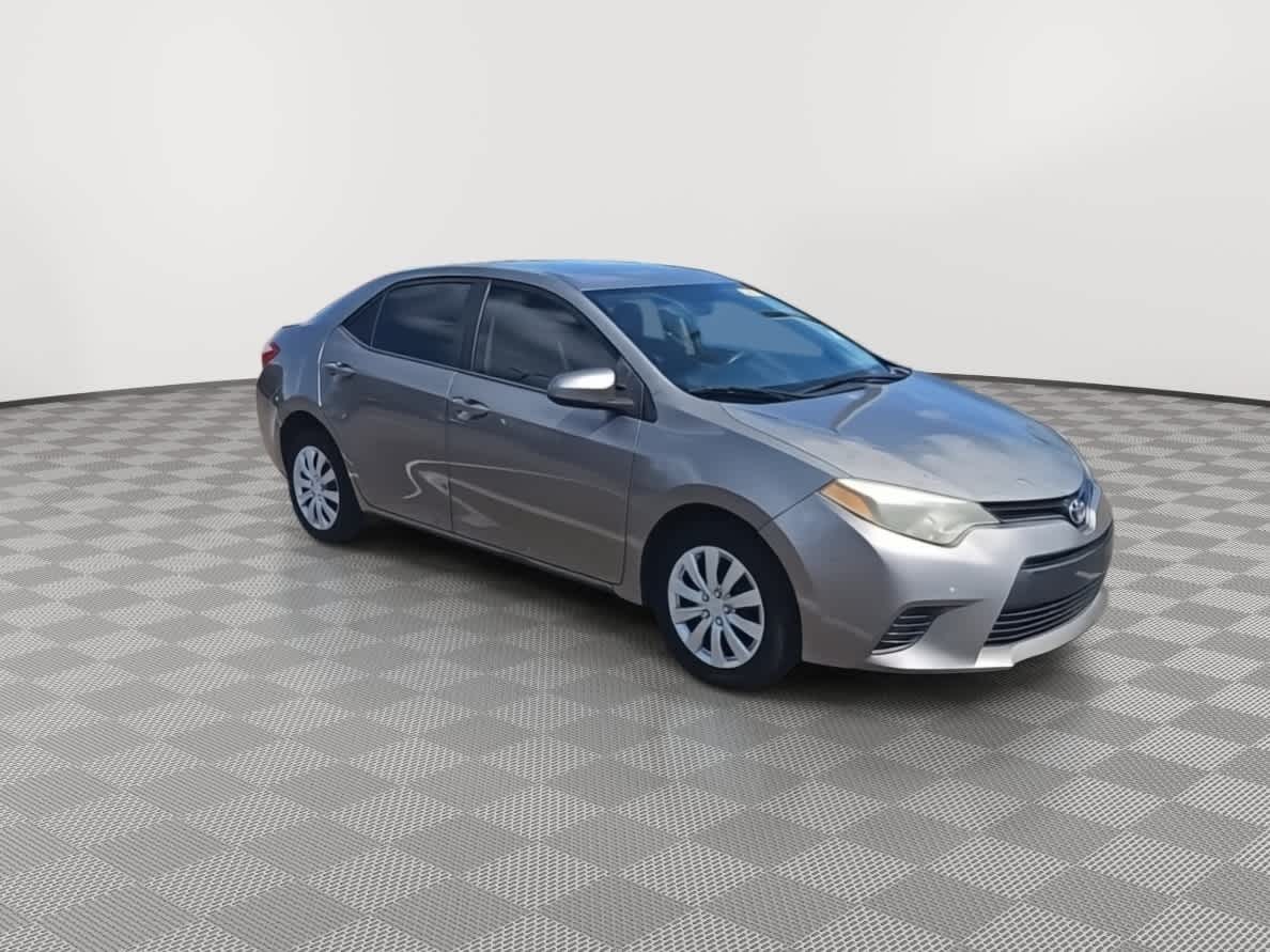 2015 Toyota Corolla LE 2