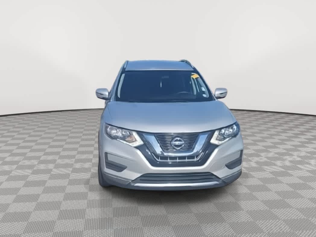 Thumbnail: 2017 Nissan Rogue - 3
