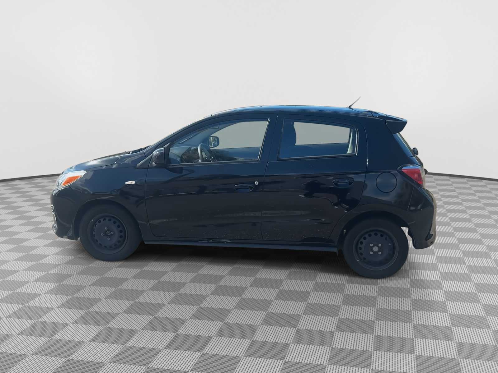 Thumbnail: 2022 Mitsubishi Mirage - 5