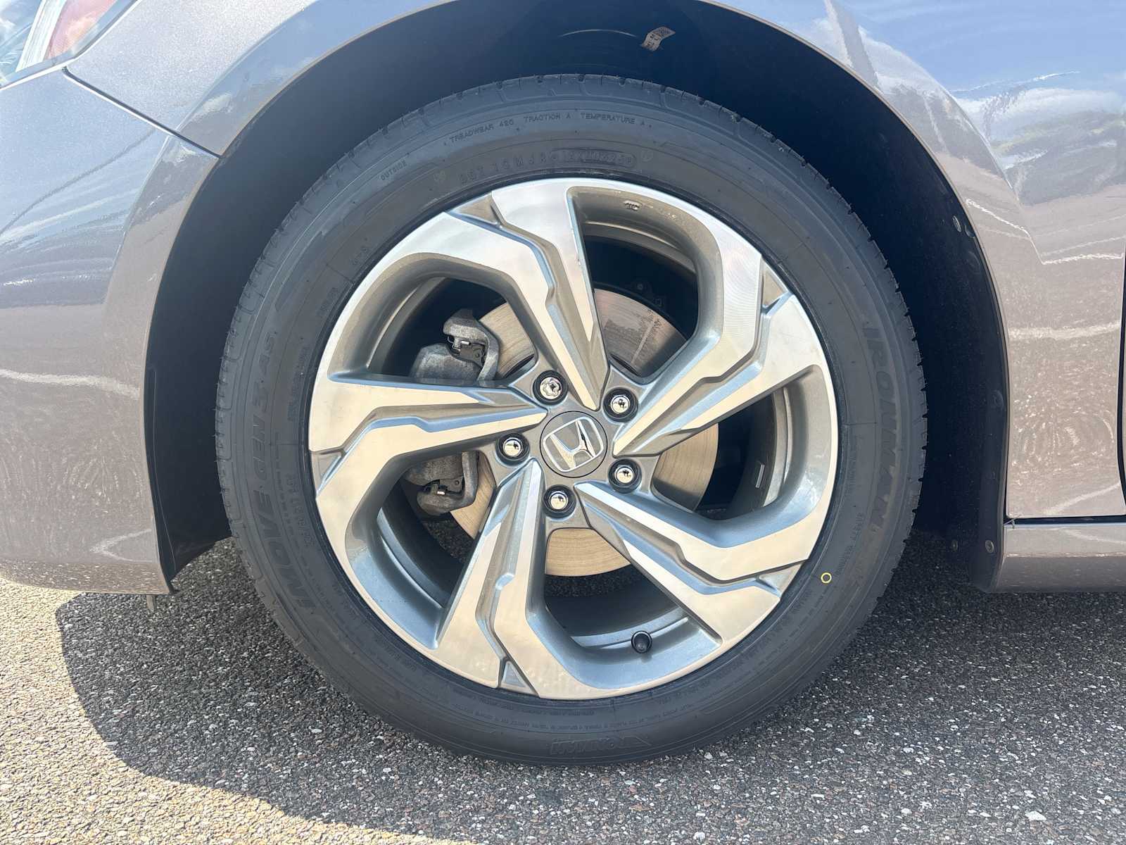 Thumbnail: 2019 Honda Accord - 18