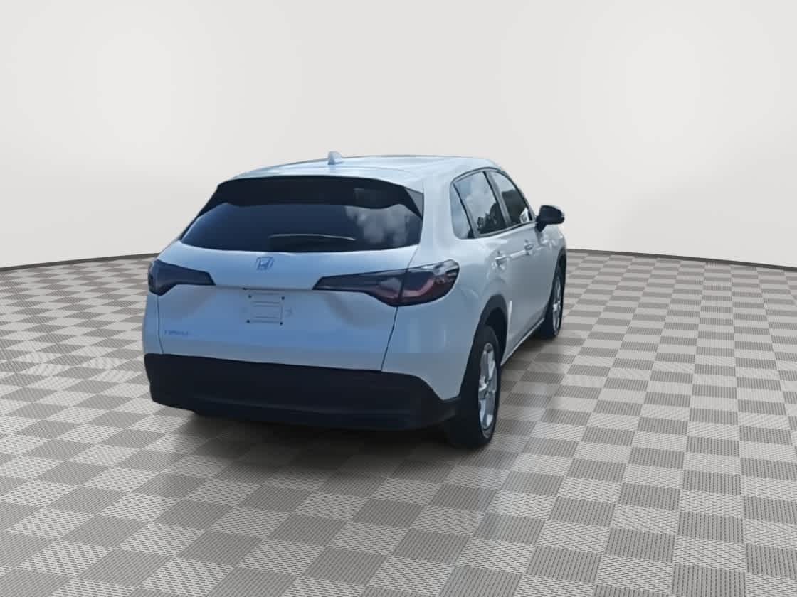 Thumbnail: 2023 Honda HR-V - 8