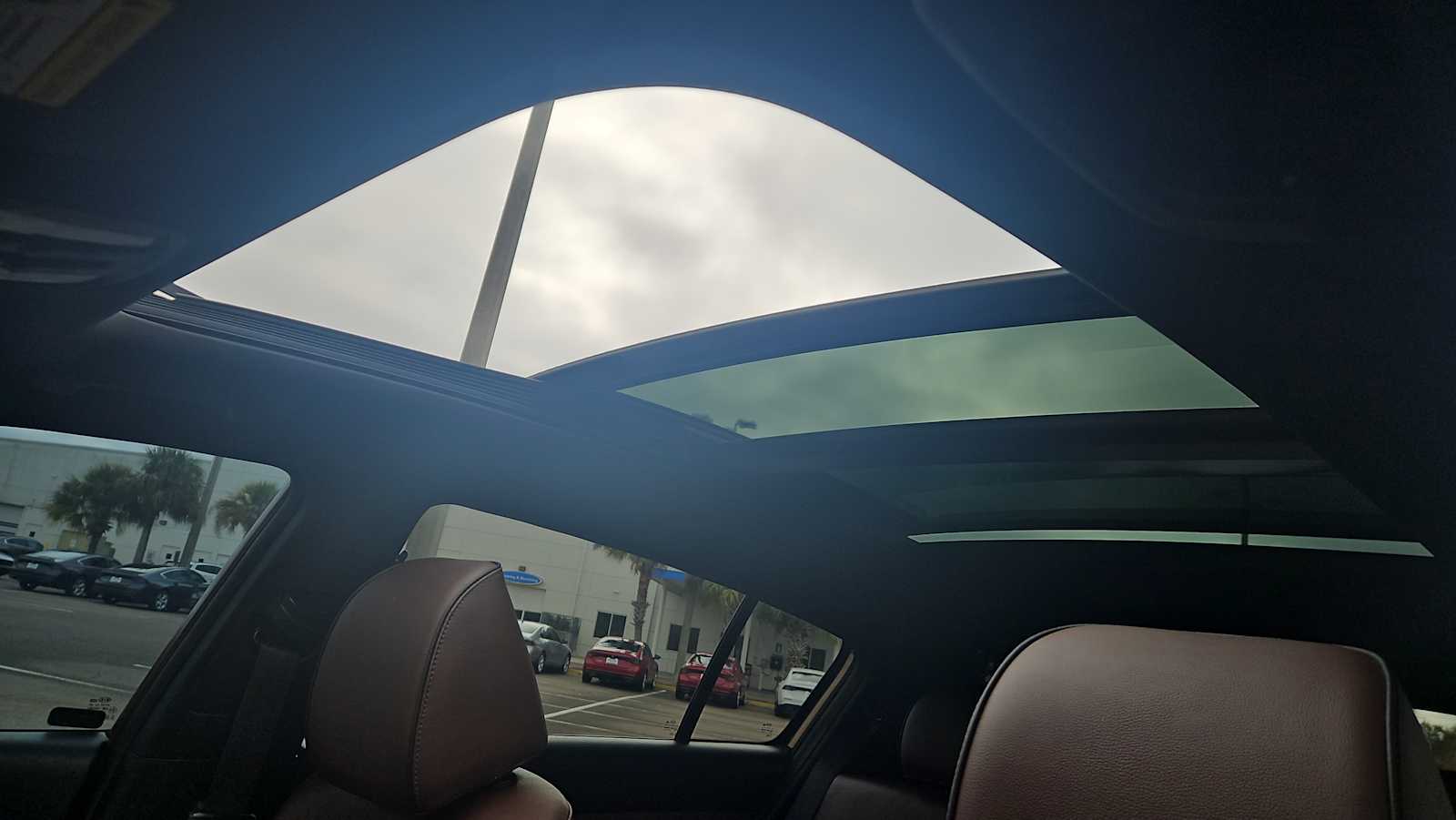 Thumbnail: 2017 Kia Sportage - 16