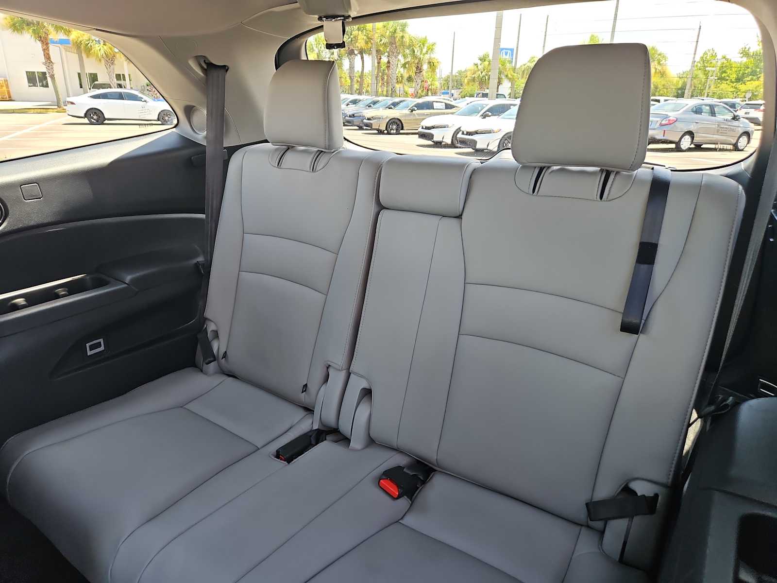 Thumbnail: 2022 Honda Pilot - 26