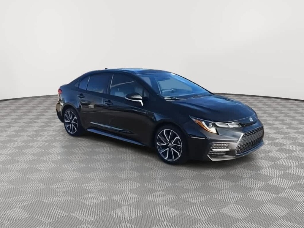 Used 2022 Toyota Corolla SE Sedan