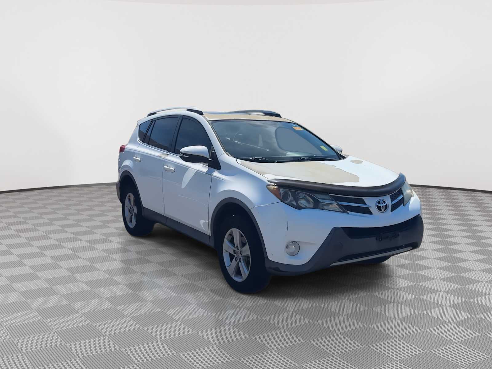 Thumbnail: 2014 Toyota RAV4 - 2