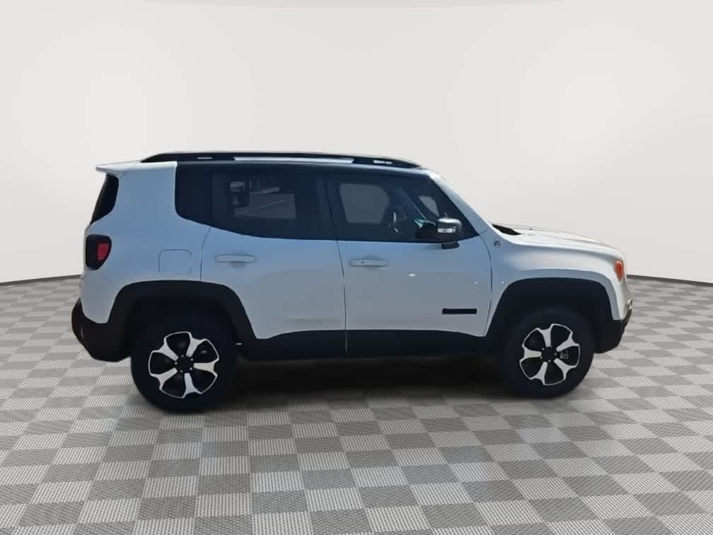 Thumbnail: 2020 Jeep Renegade - 9