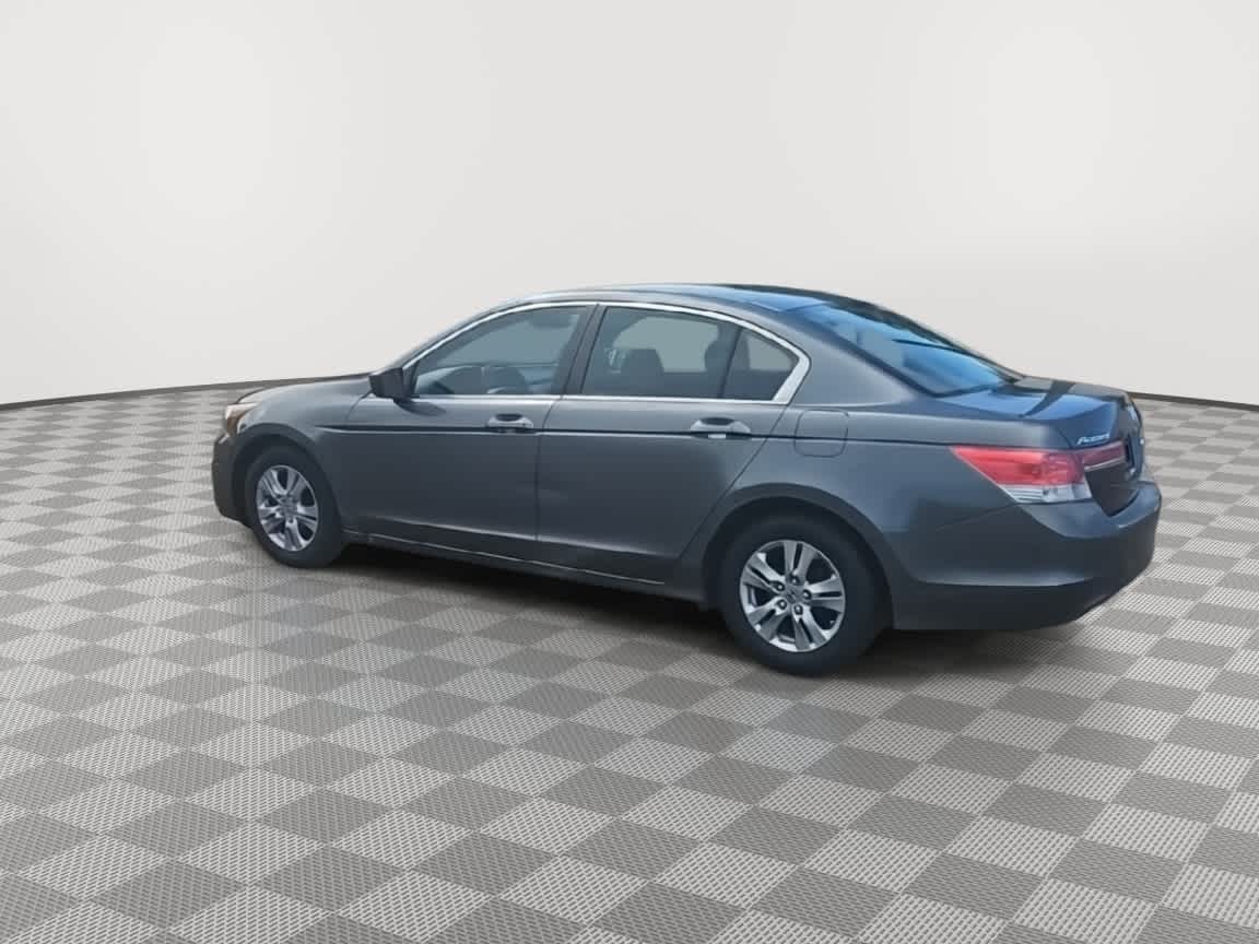 Thumbnail: 2011 Honda Accord - 6