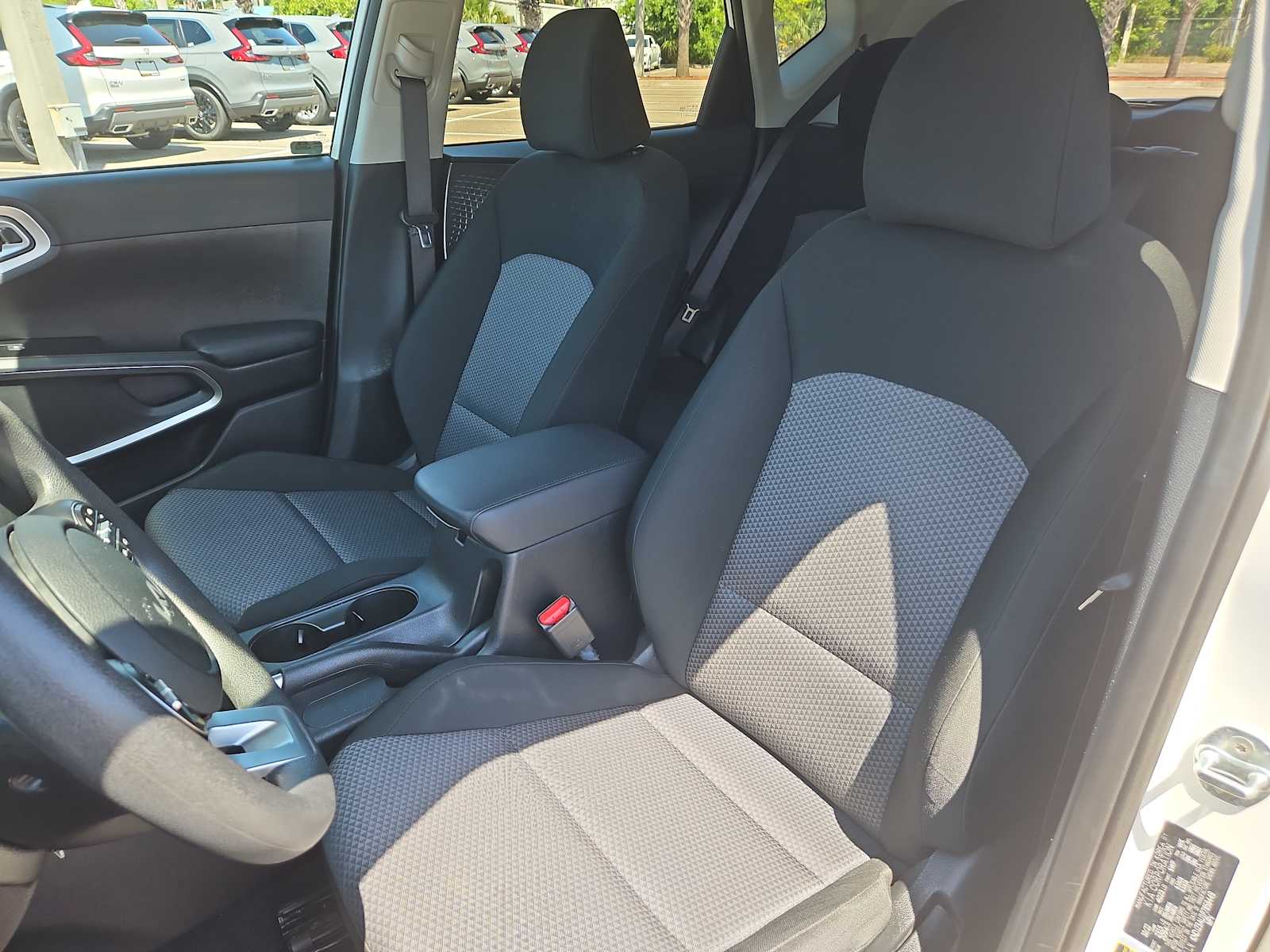 2023 Kia Soul LX 13