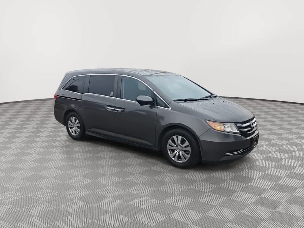Used 2016 Honda Odyssey Van Passenger Van