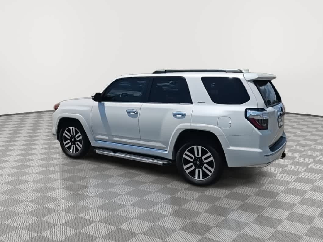 Thumbnail: 2021 Toyota 4Runner - 6