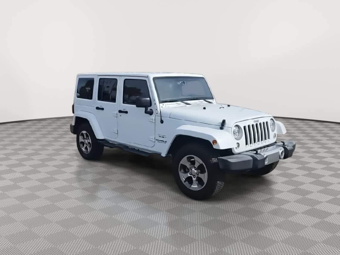 Thumbnail: 2017 Jeep Wrangler - 2