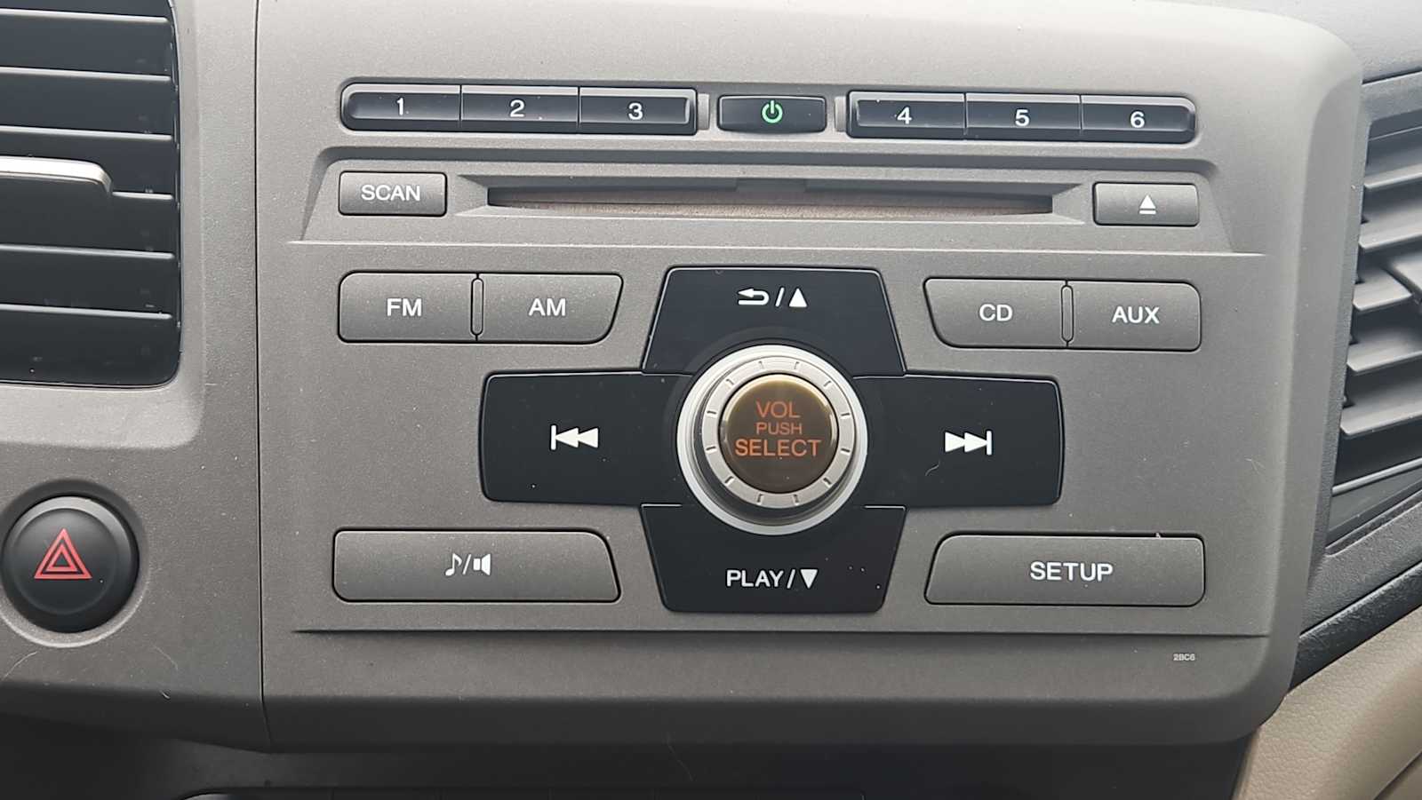 Thumbnail: 2012 Honda Civic - 12
