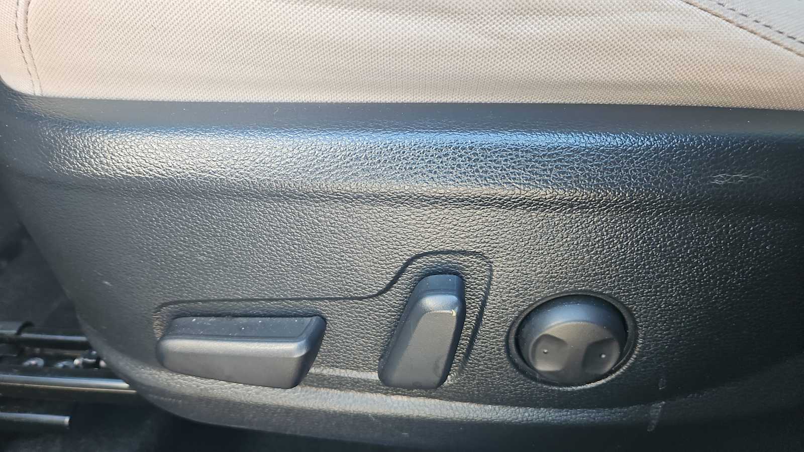 Thumbnail: 2022 Kia Soul - 14