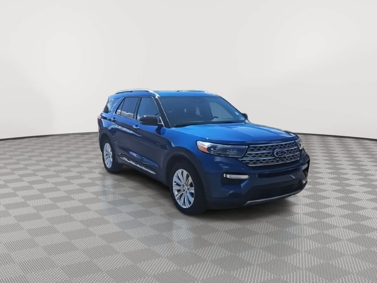 Thumbnail: 2022 Ford Explorer - 2