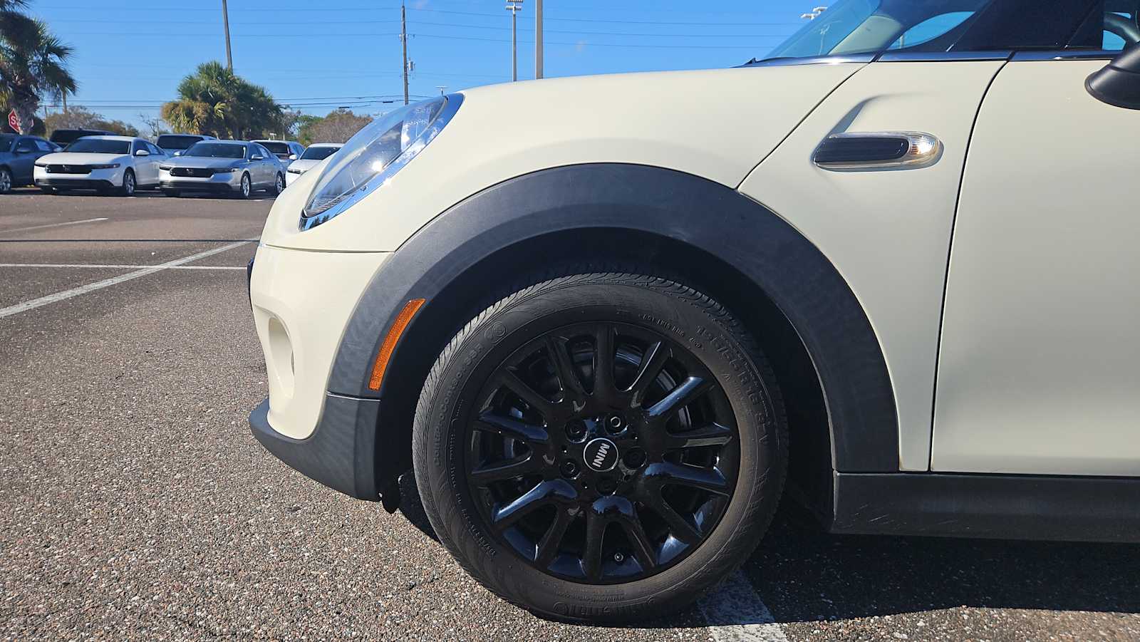 Thumbnail: 2019 MINI Cooper Hardtop - 19