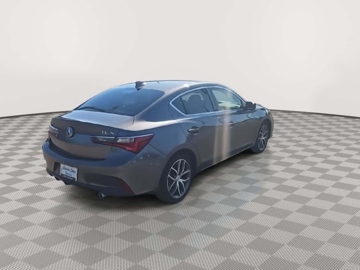 Thumbnail: 2019 Acura ILX - 8