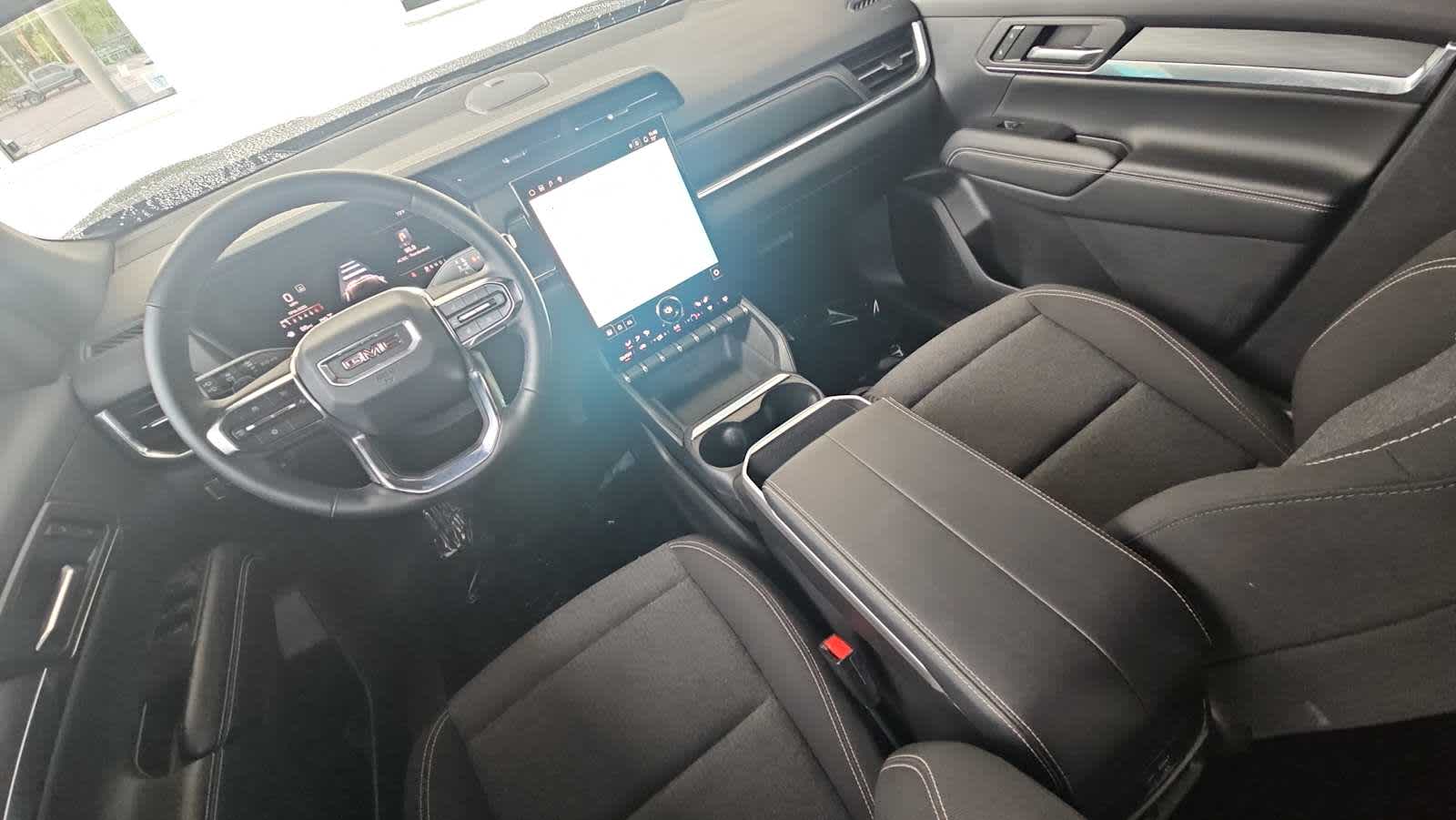 Thumbnail: 2025 GMC Terrain - 22