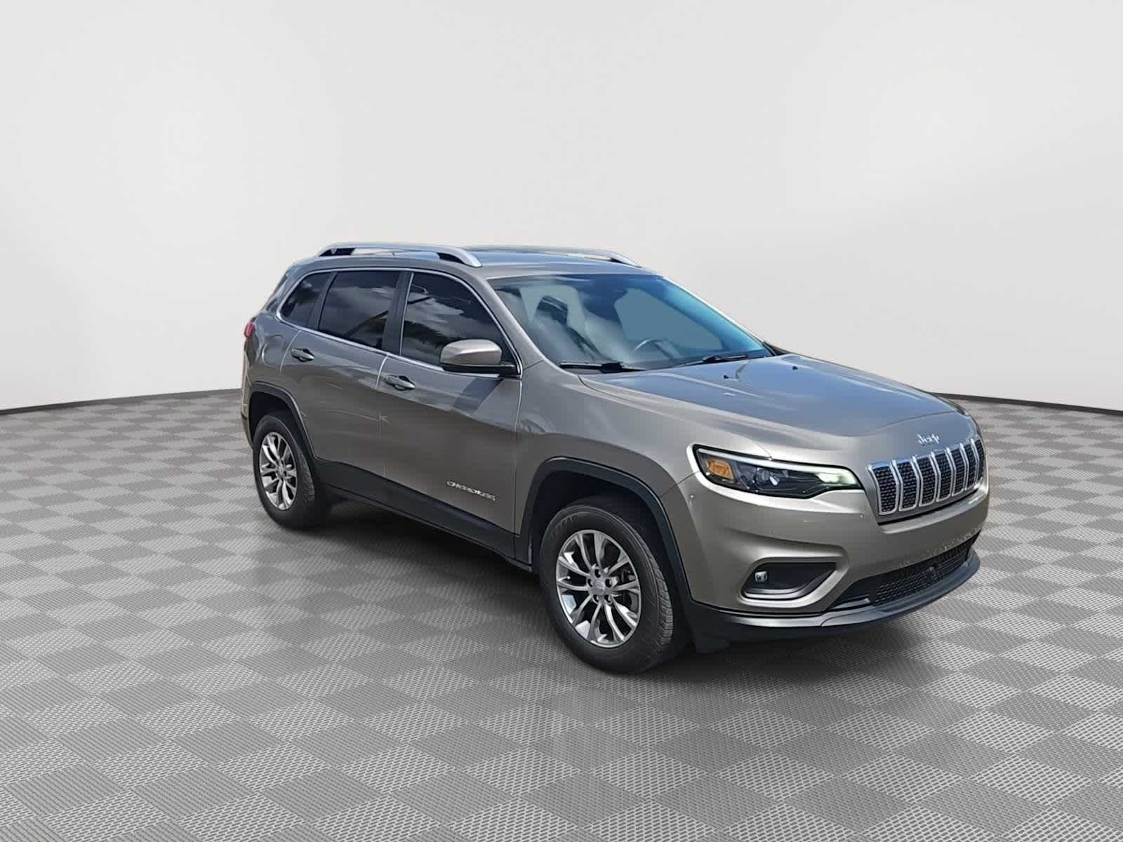 Thumbnail: 2021 Jeep Cherokee - 2