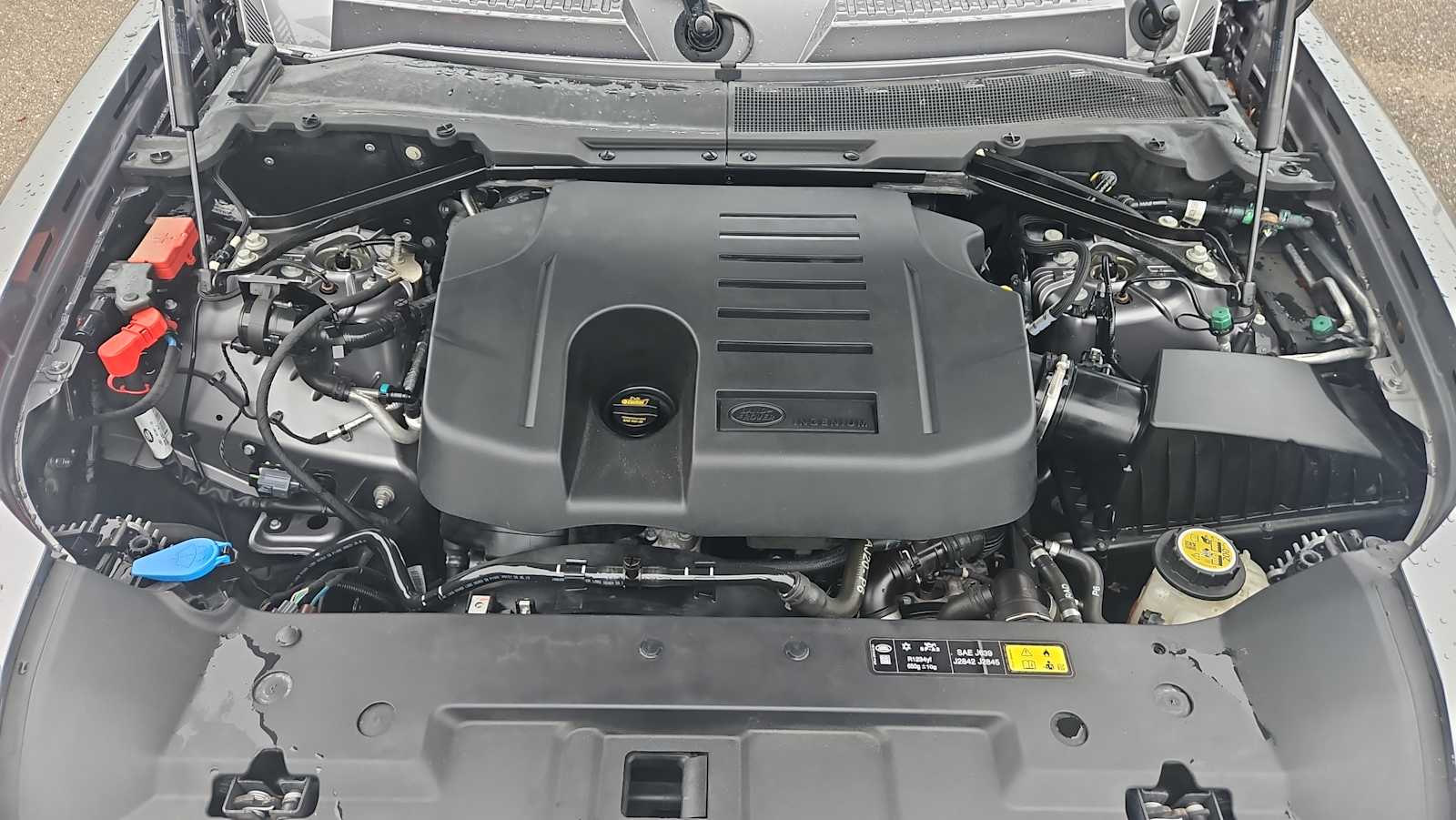 Thumbnail: 2020 Land Rover Defender - 18