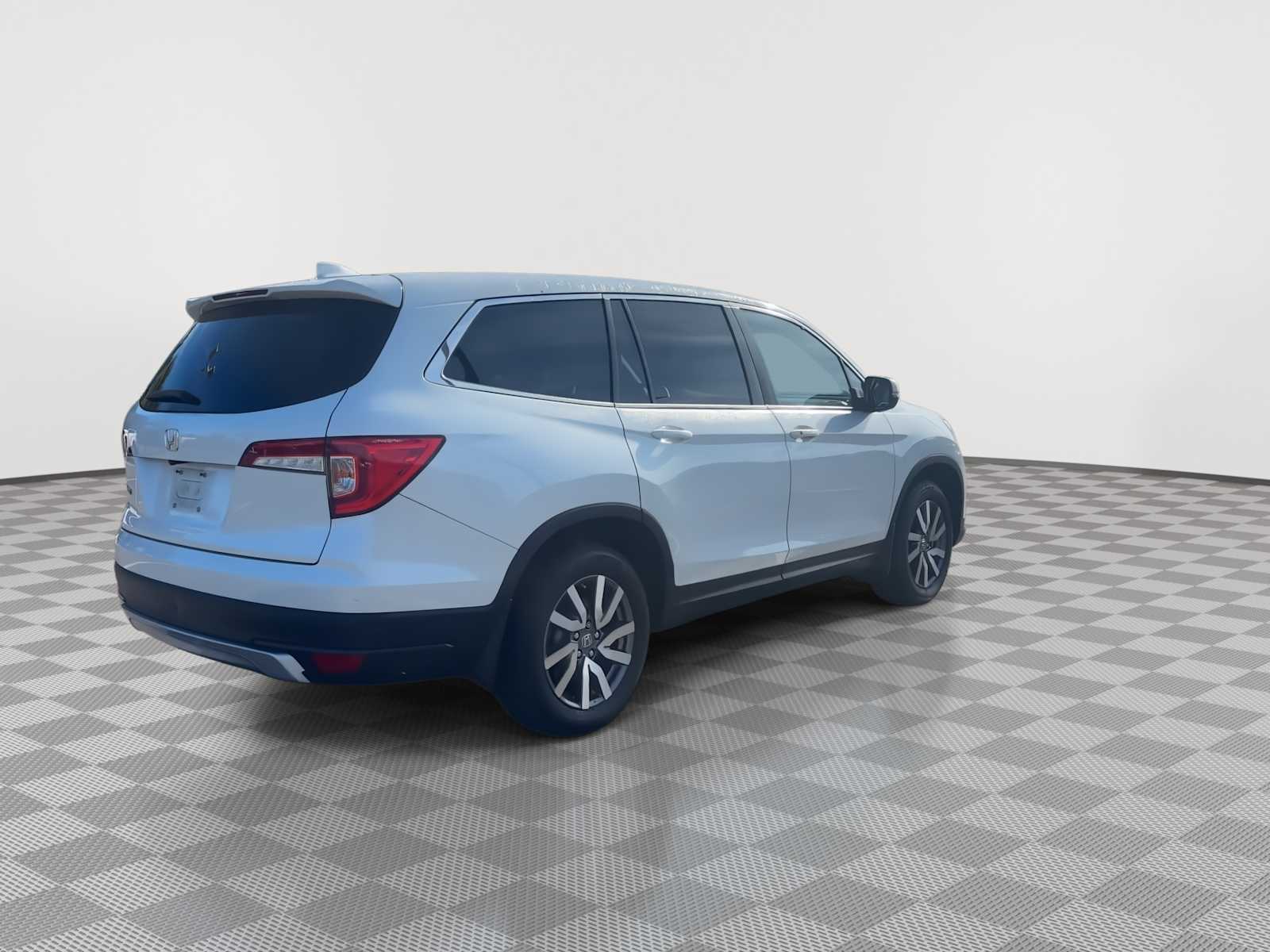 Thumbnail: 2021 Honda Pilot - 8