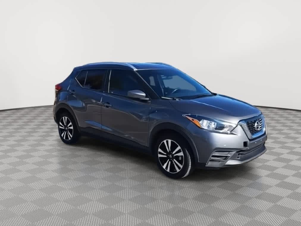 Thumbnail: 2019 Nissan Kicks - 2
