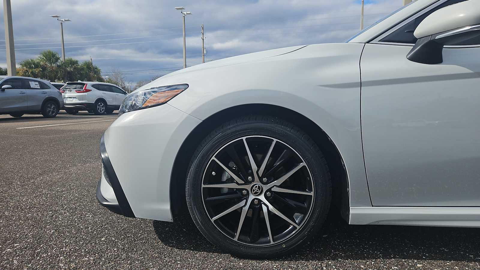 Thumbnail: 2023 Toyota Camry - 18