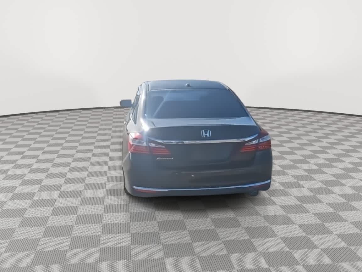 Thumbnail: 2017 Honda Accord - 7